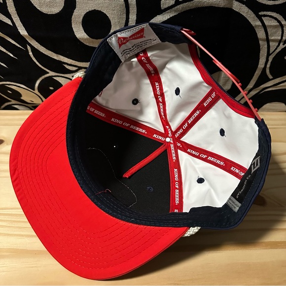 Budweiser Beer Vintage Style Snap Back Hat - Picture 3 of 3